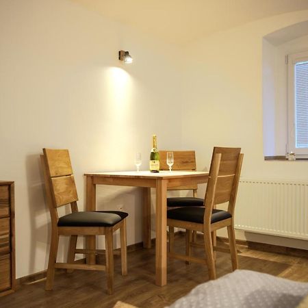 Apartmanek Mezi Kopci Apartment Jachymov Bagian luar foto
